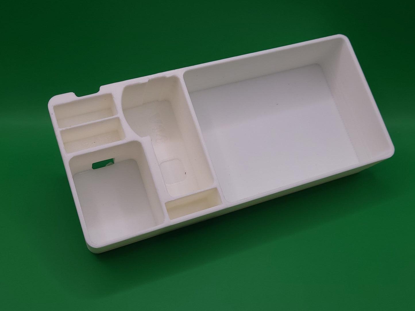 White GoPro Case Organizer | Charge Batteries on the Go | Customizable Colors | Sturdy Protection | AirTag Slot | PLA or Heat Resistant PETG